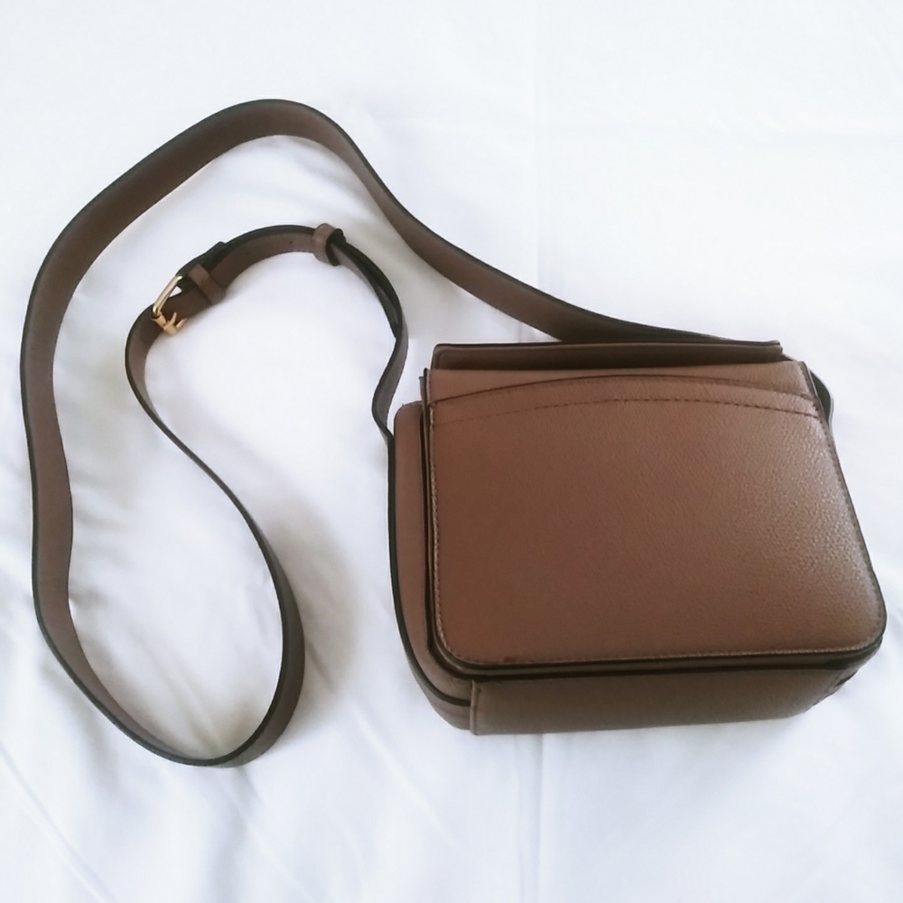 ❗SOLD🔖❗on Ⓜ3rCari ❗A New Day crossbody purse
